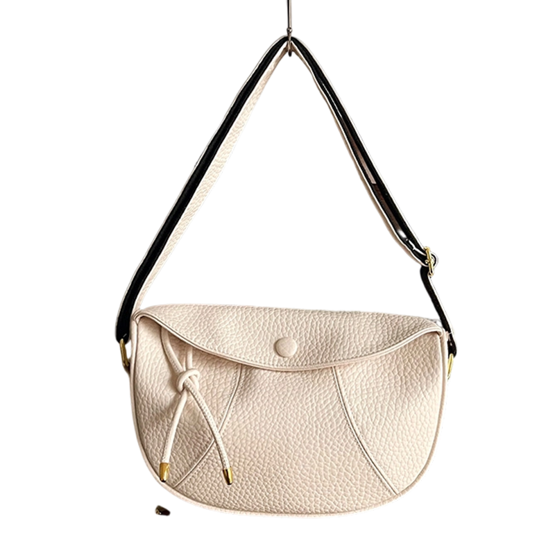 Fashionable minimalist shoulder bag